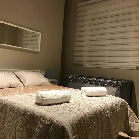 Apartment Deluxe *